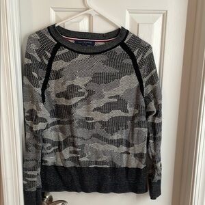Tommy Hilfiger Gray and Black Crewneck Sweater